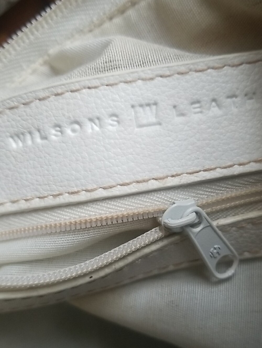 Wilsons Leather White Shoulder Bag with Front Buckle Pockets - Picture 11 of 15